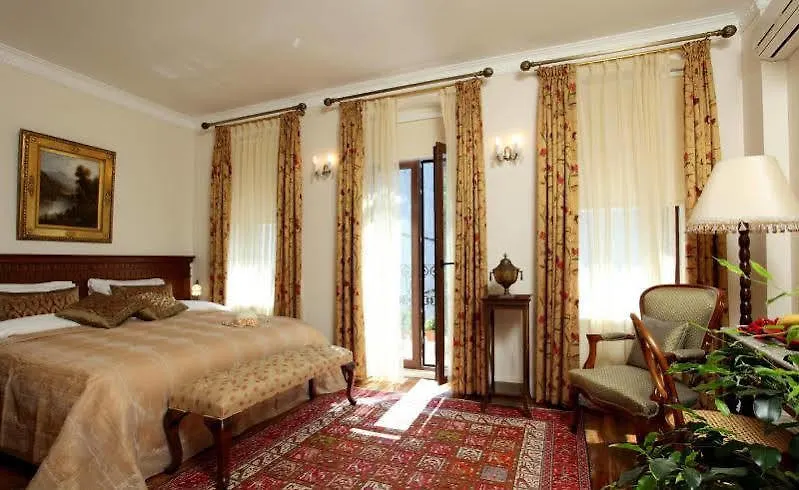 Dila Suits 1 Стамбул 3*,